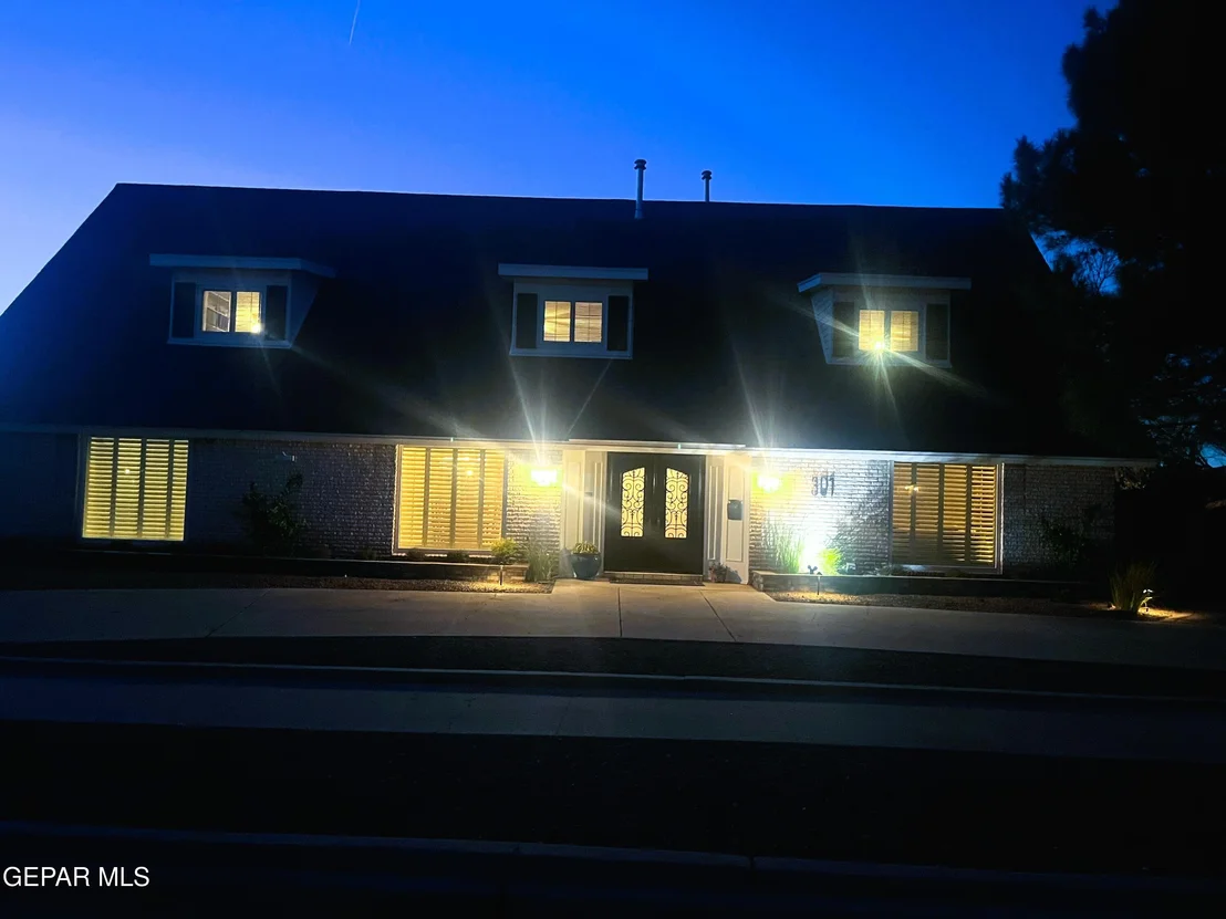 Photo of 301 NORTHWIND Drive