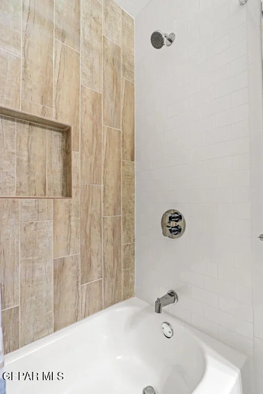 Photo of 10053 Foothill Drive