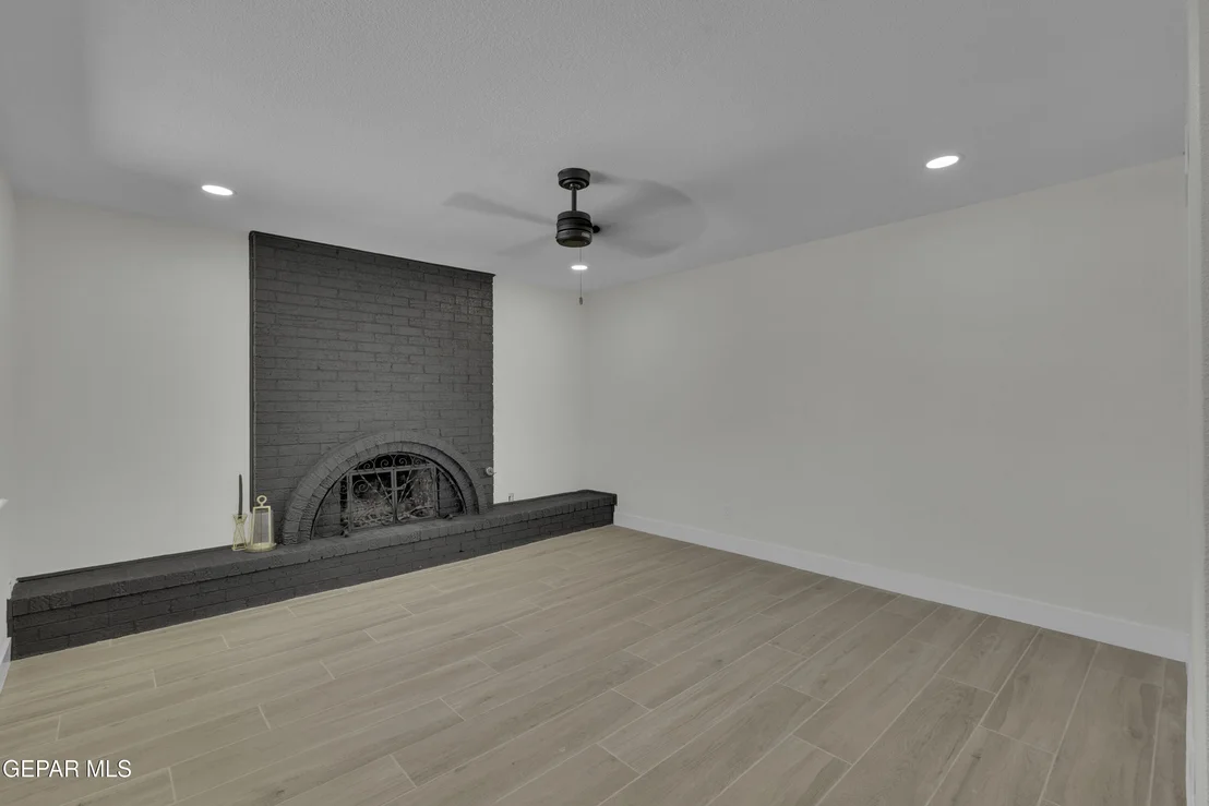Photo of 2153 SEPTIEMBRE Drive