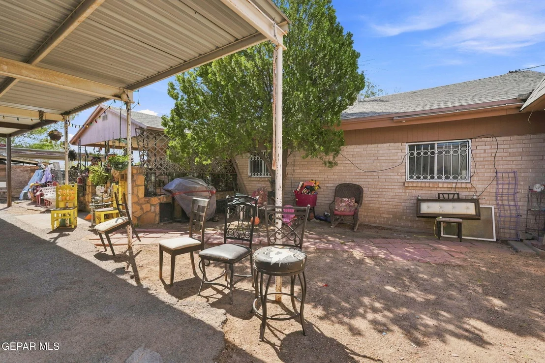 Photo of 8109 Doniphan Drive