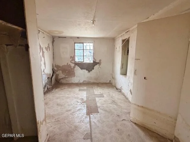 Photo of 653 LAFAYETTE Drive