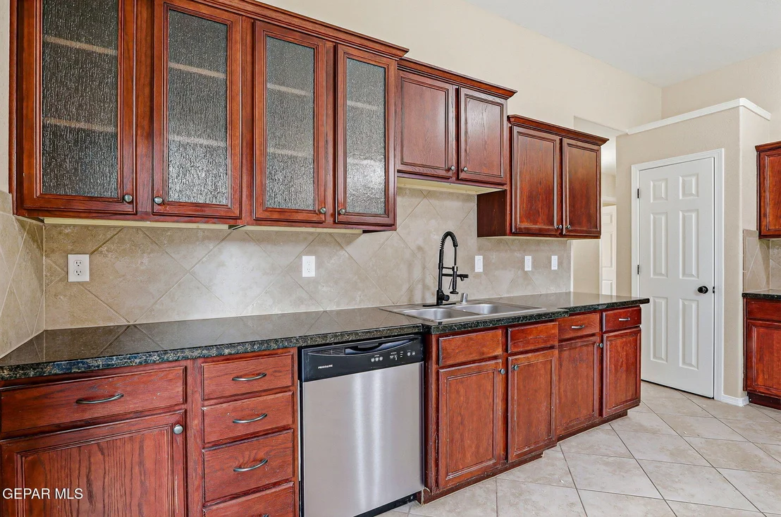 Photo of 3164 HIDDEN VALLEY Drive