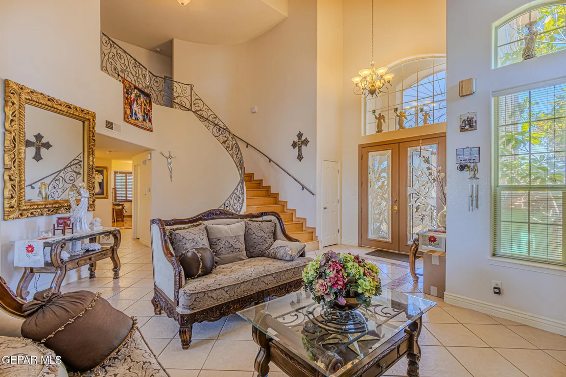 Photo of 528 FLANAGAN Place
