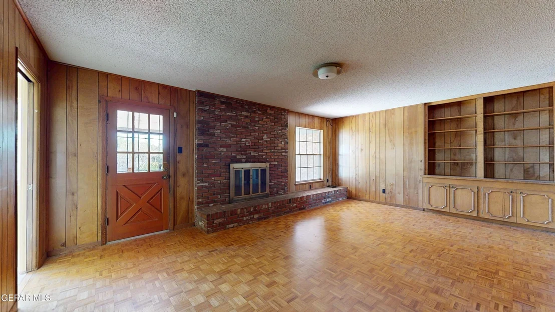 Photo of 720 SOMERSET Drive