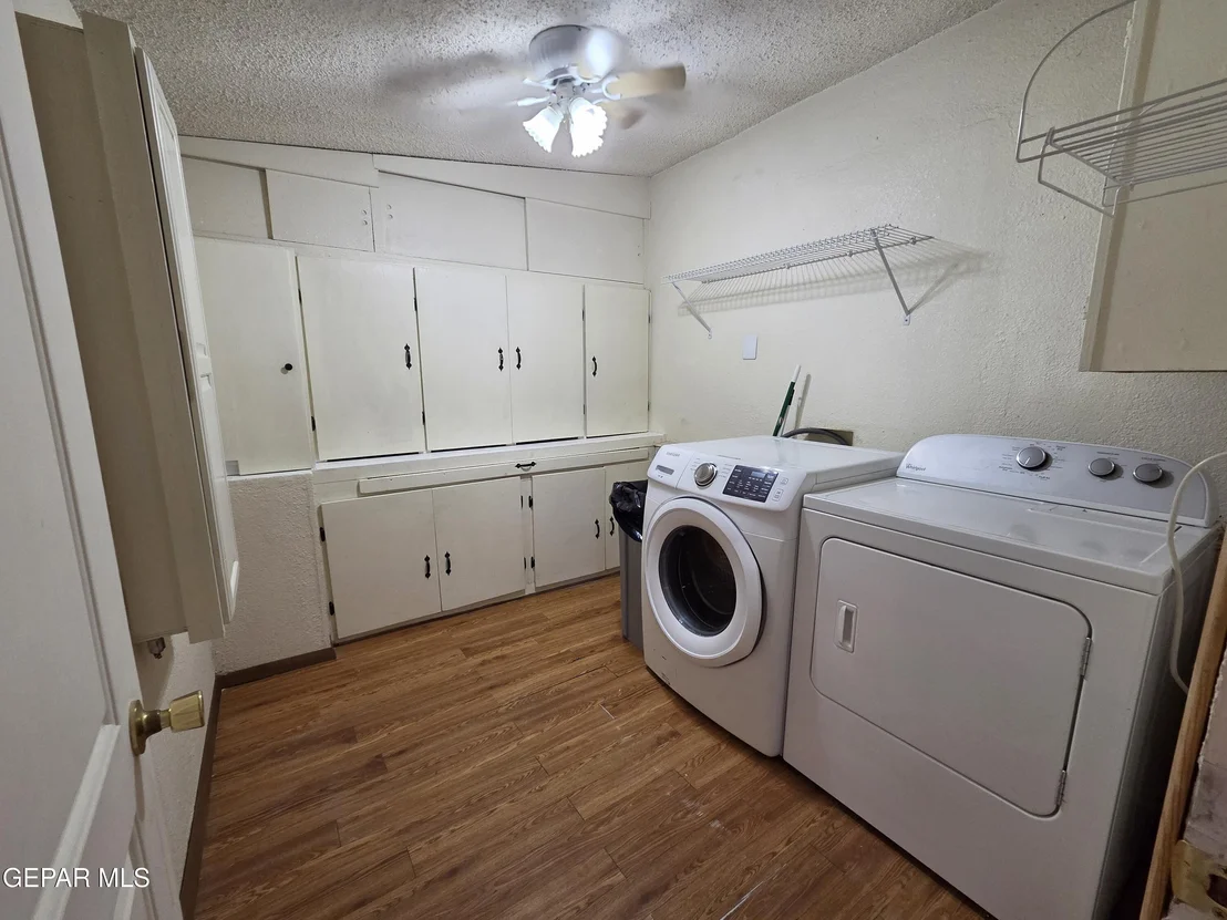 Photo of 4249 CANTERBURY Drive