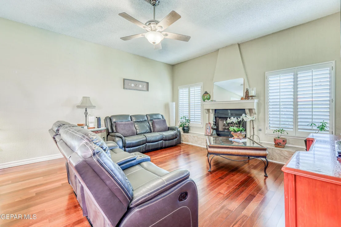Photo of 7225 Rochester Drive