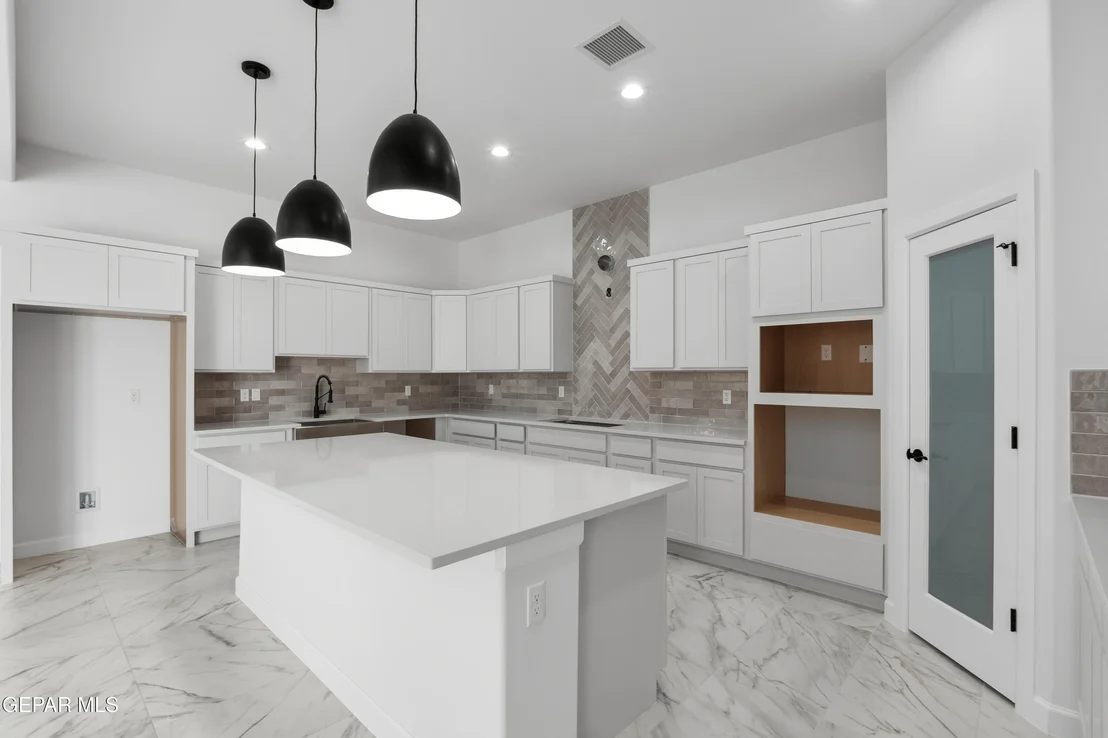 Photo of 769 Cedarwood Drive