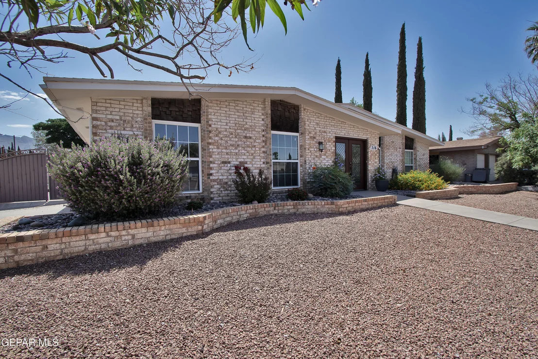 Photo of 516 QUERETARO Drive