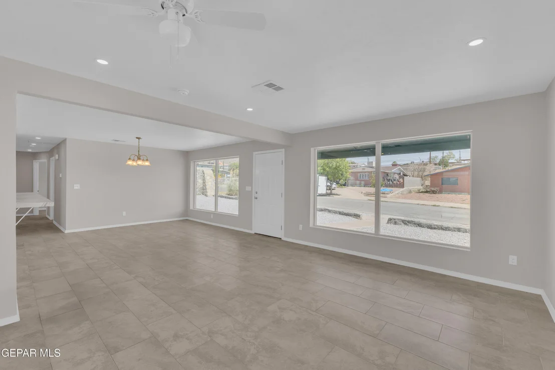 Photo of 6001 FANDANGO Place