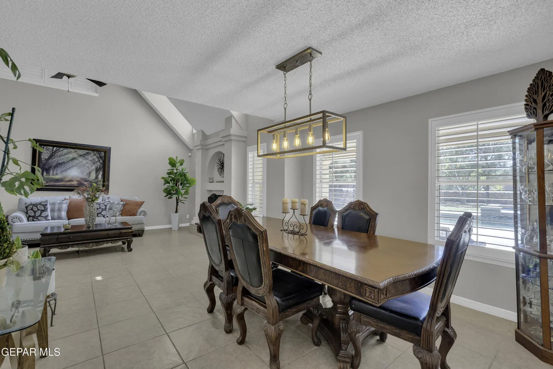 Photo of 6007 Oleaster Drive