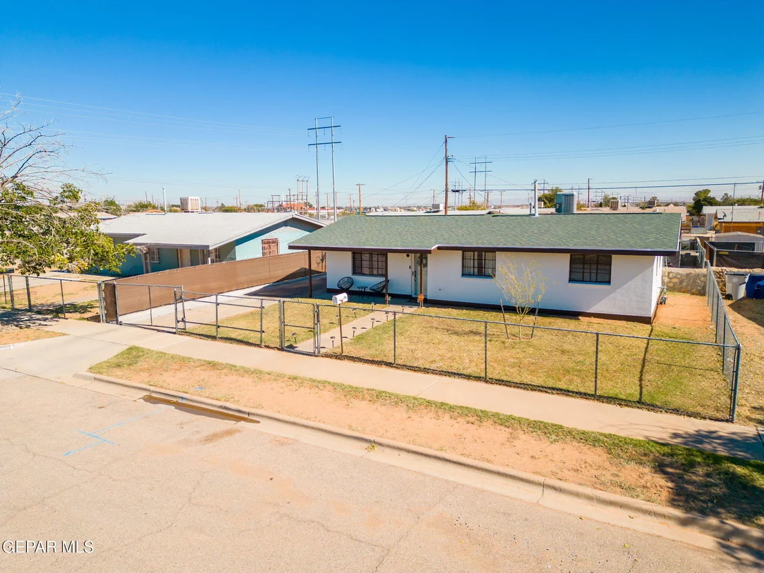 Photo of 10368 Preston Drive