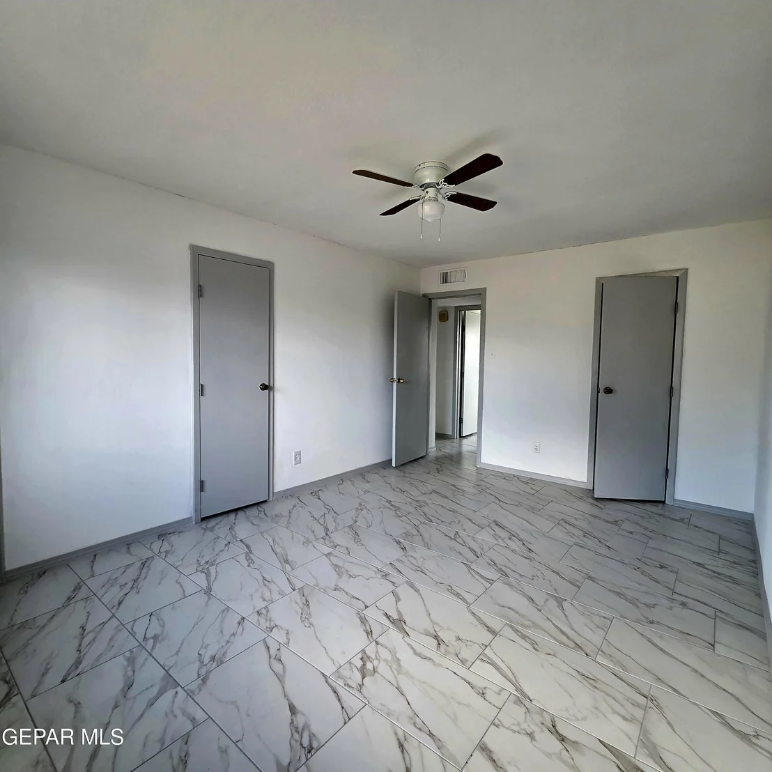 Photo of 3012 SEA BREEZE Drive