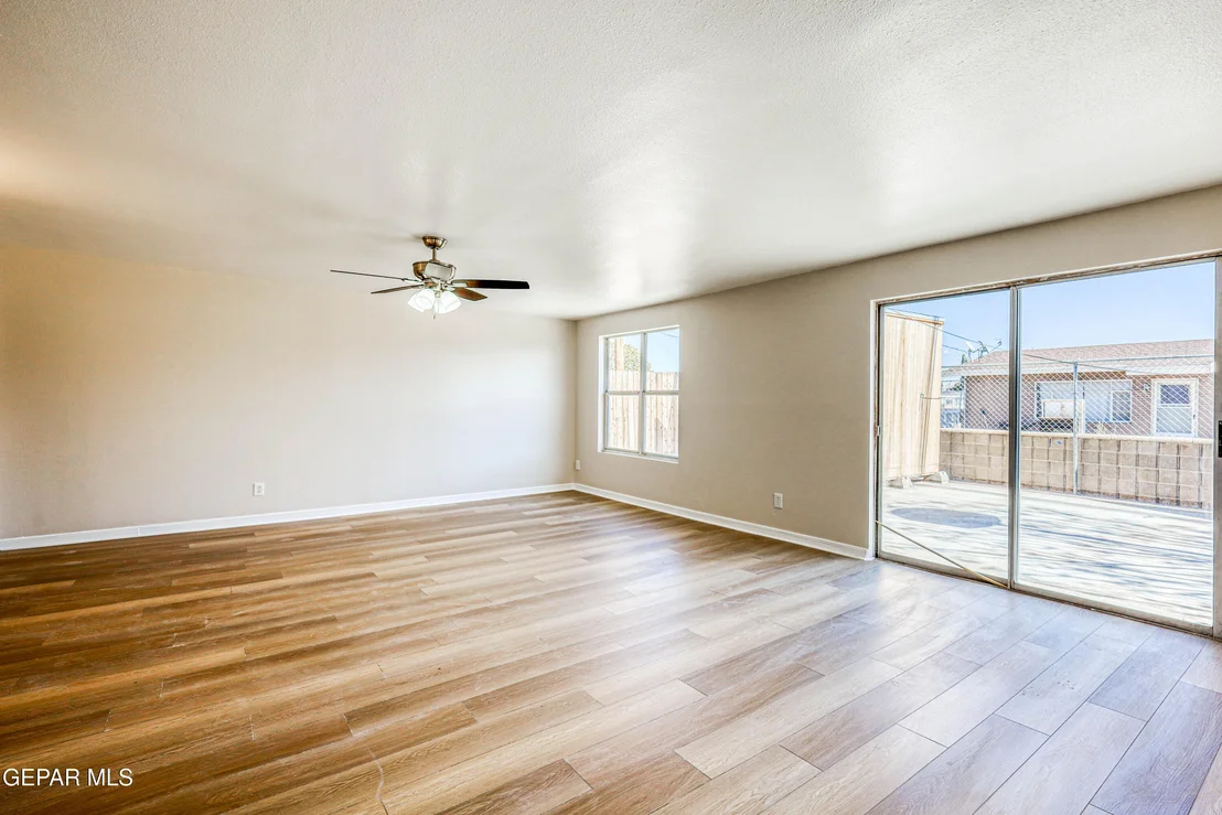 Photo of 424 Indian Place