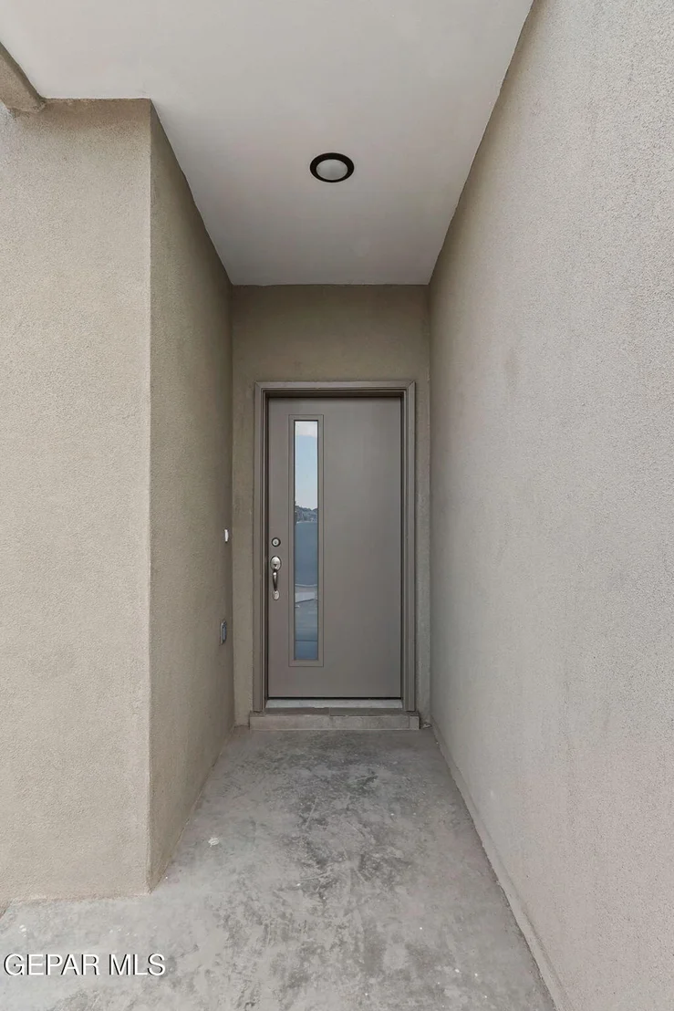 Photo of 542 Spanish Oak Drive
