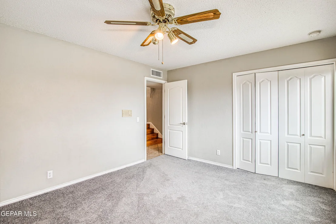 Photo of 2915 STONE EDGE Road