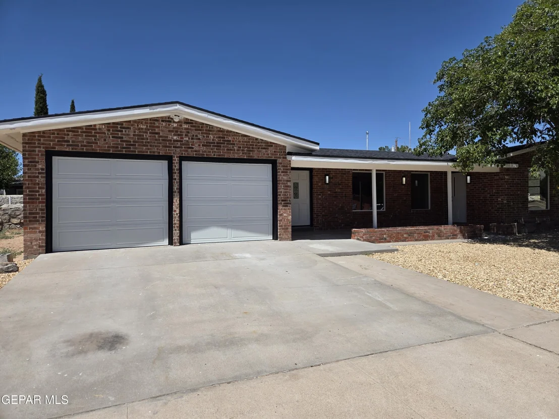 Photo of 2705 FIERRO Drive