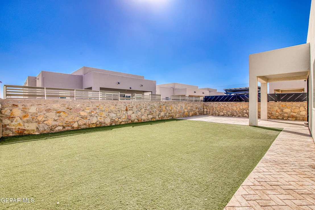 Photo of 12316 DESERT PINE Avenue