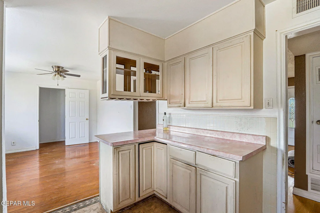 Photo of 5852 STURGEON Drive
