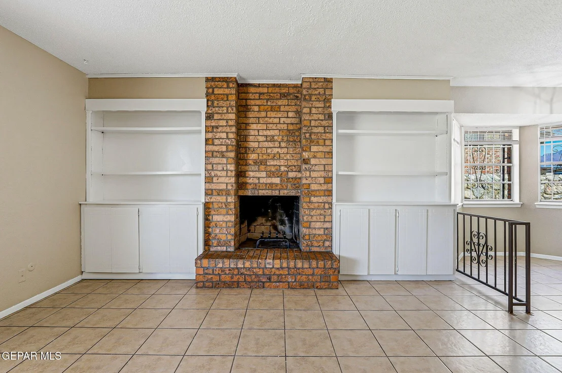 Photo of 701 CENTENNIAL Drive