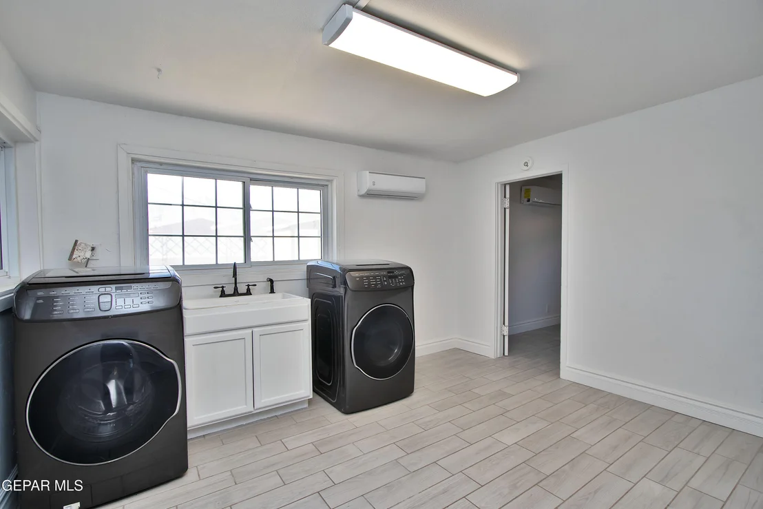 Photo of 8415 Mount Ranier Drive