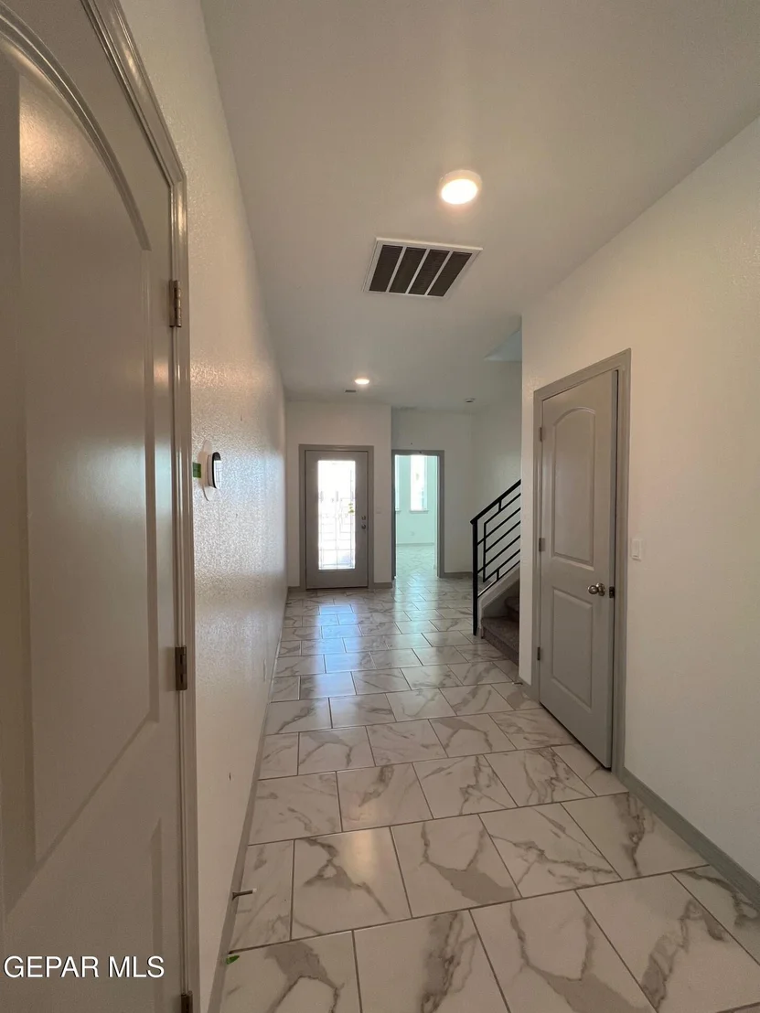 Photo of 3840 Bubble Place
