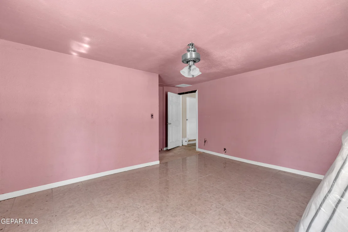 Photo of 240 PRINCETON Way