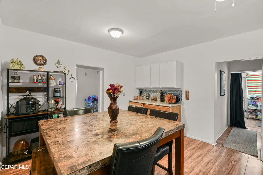 Photo of 120 PENDALE Road