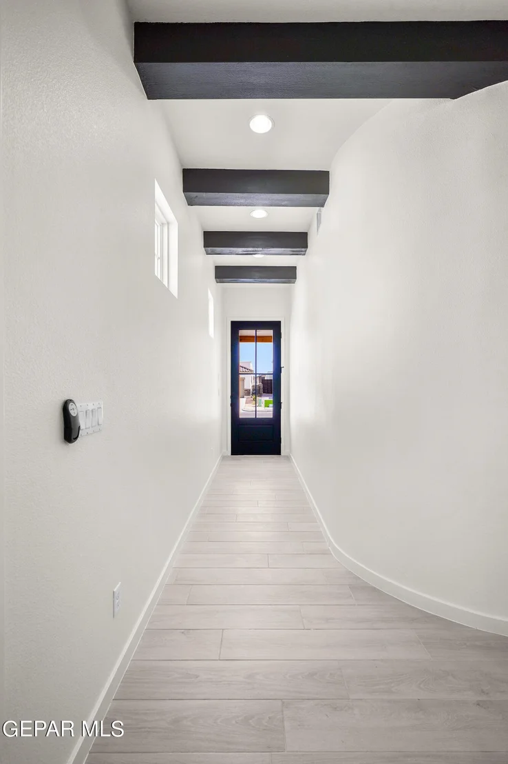 Photo of 13812 Summer View Avenue