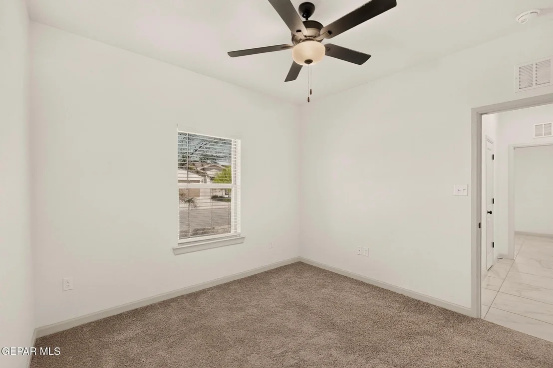 Photo of 968 GULF STREAMS Avenue