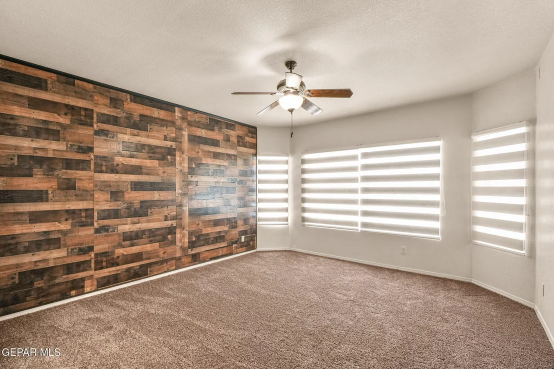 Photo of 14840 Holden Road