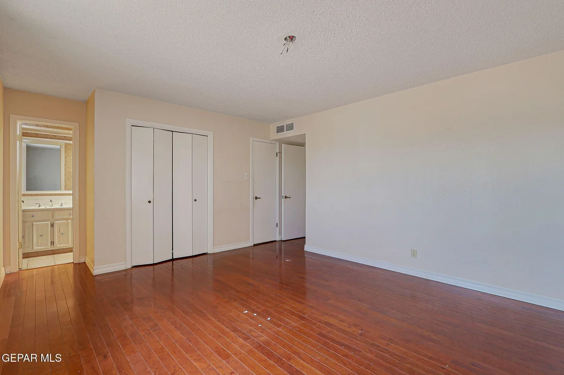 Photo of 124 Serrania Drive