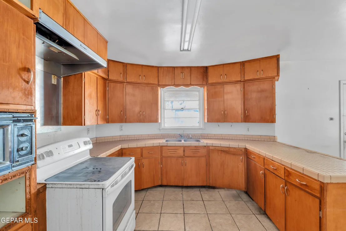 Photo of 3901 FLAMINGO Drive