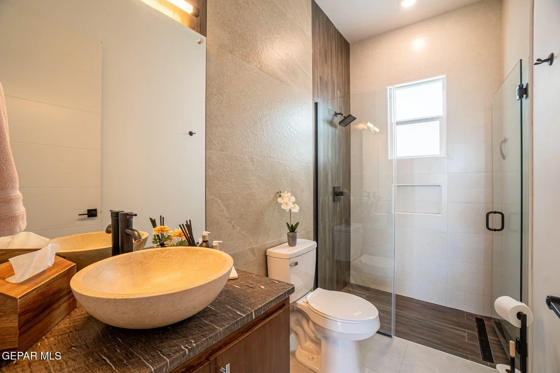 Photo of 316 RIO PINSAQUI Court