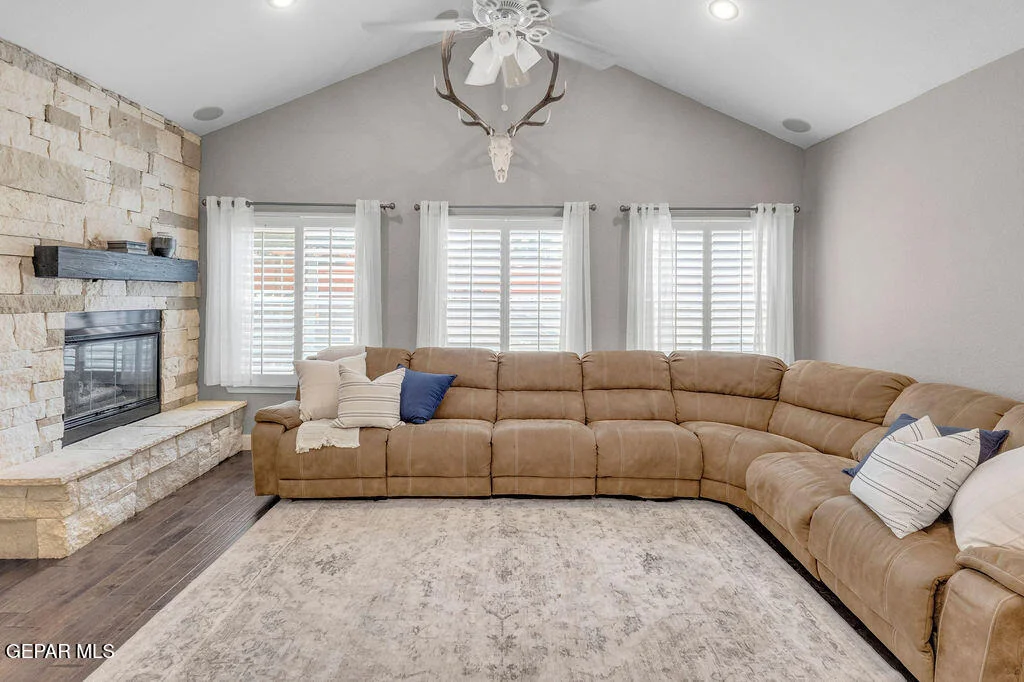 Photo of 4455 SHADOW WILLOW Drive