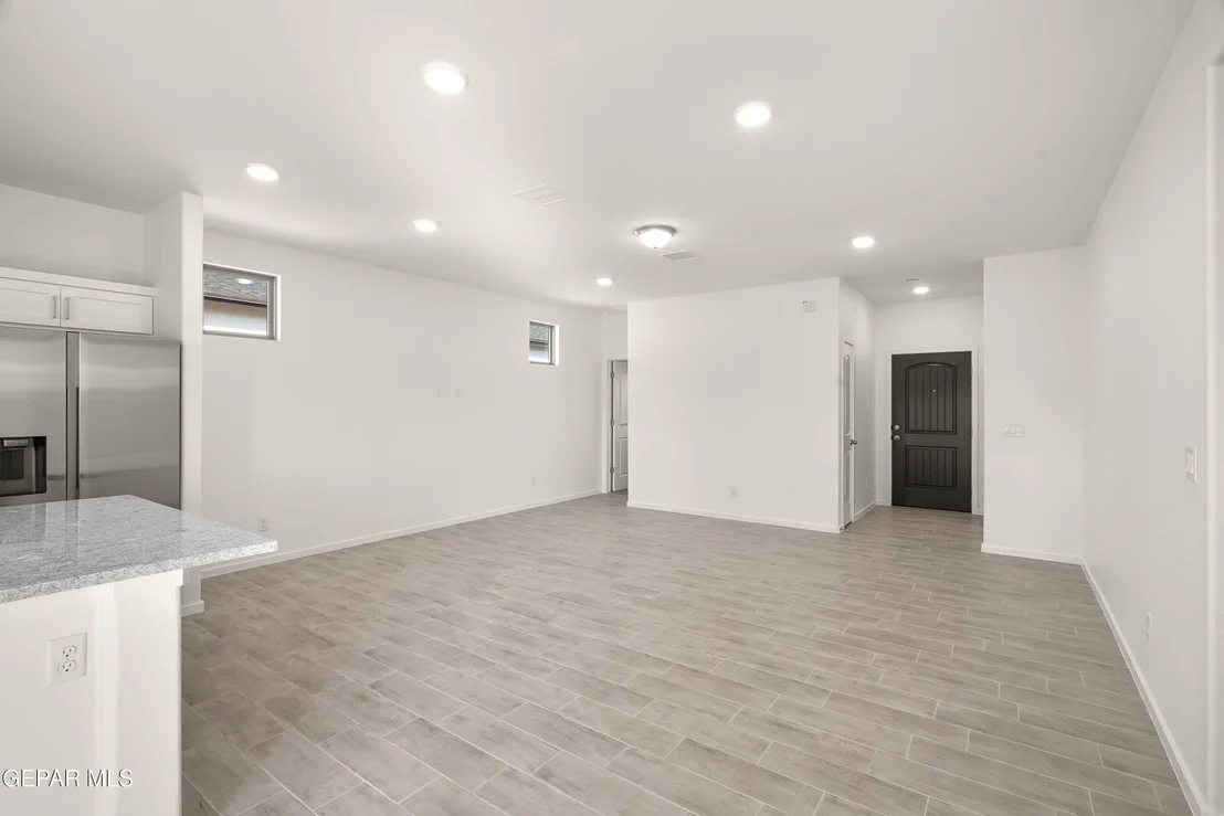 Photo of 13841 Summer Wave Avenue