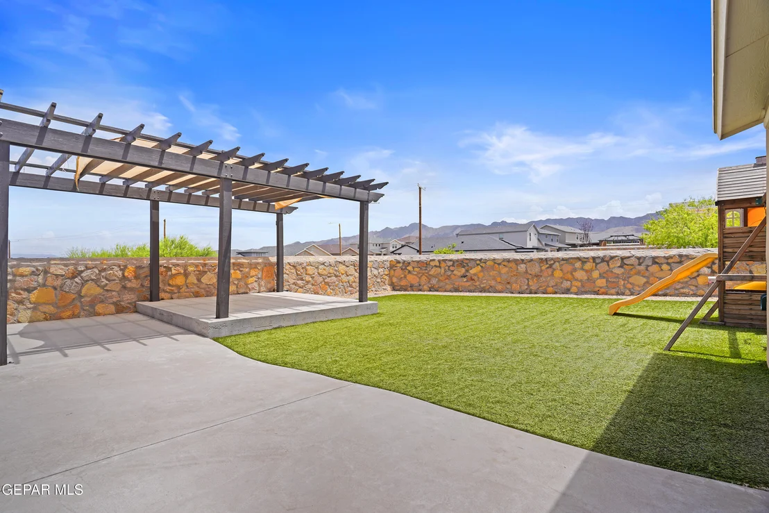 Photo of 7401 EAGLE VISTA Drive