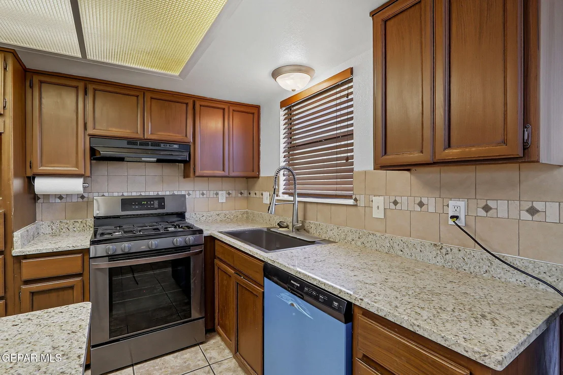 Photo of 11700 CASA VIEW Drive