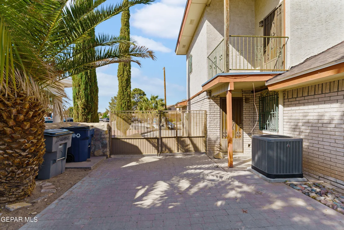 Photo of 1749 ALAN SHEPARD Lane