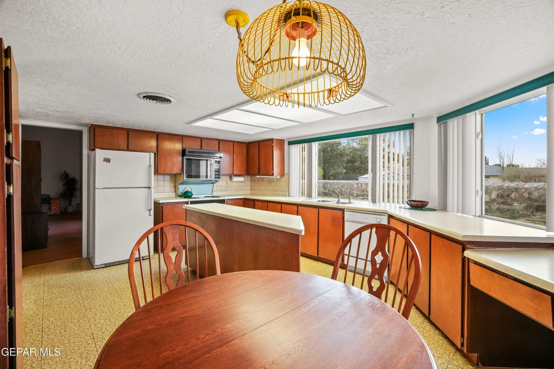 Photo of 1417 MONTE NEGRO Drive
