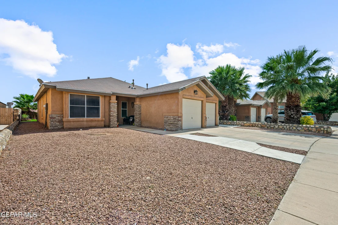 Photo of 6076 River Park Place