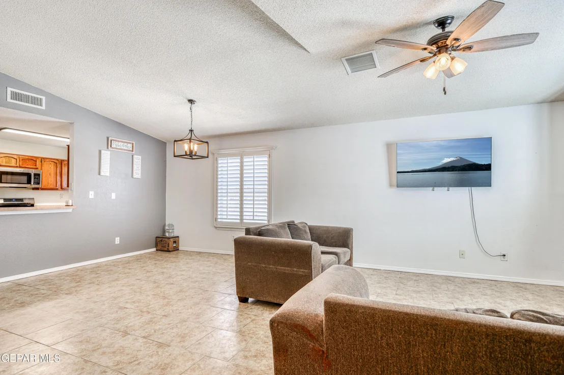 Photo of 12281 SUN BRIDGE Place