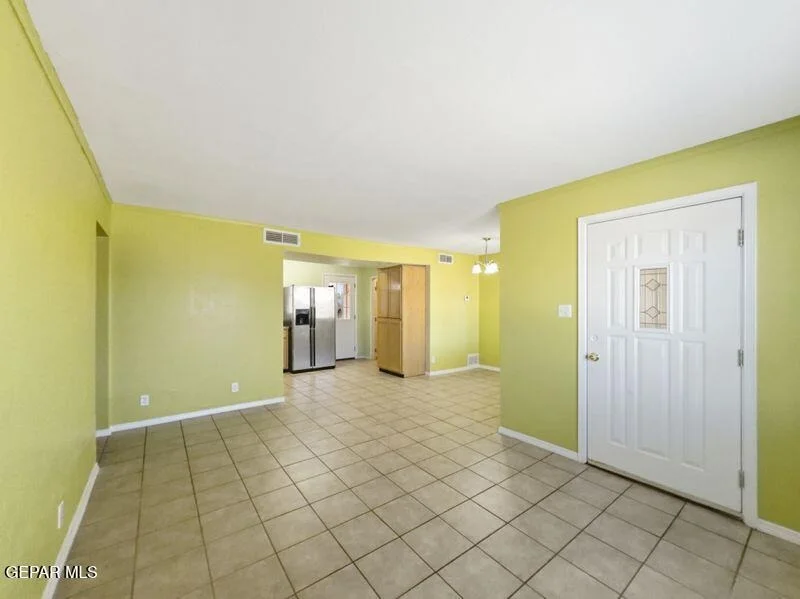 Photo of 6404 MOHAWK Avenue