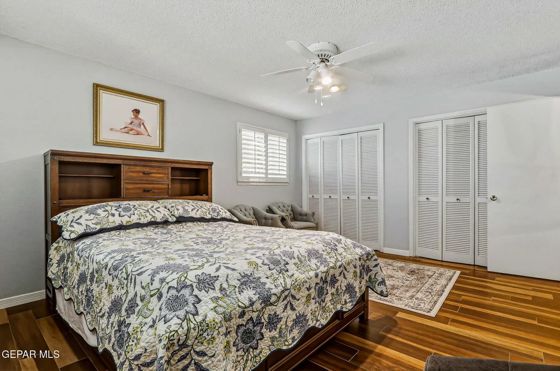 Photo of 301 NORTHWIND Drive