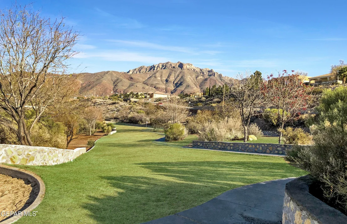 Photo of 6337 Franklin Gate Drive