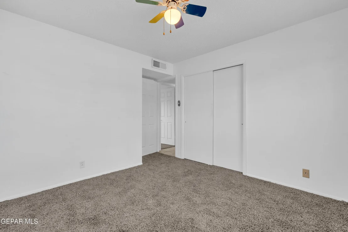Photo of 6033 Isabella Drive