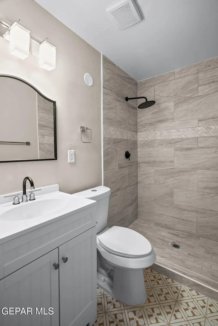 Photo of 3621 Sheppard Ave Avenue