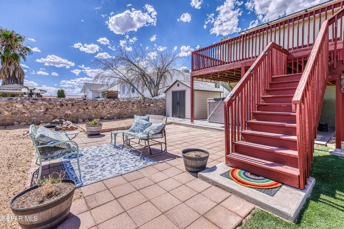 Photo of 7108 CANYON RUN Drive