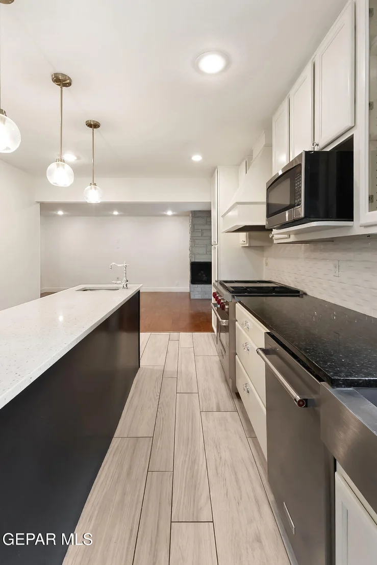 Photo of 5010 COLUMBINE Street