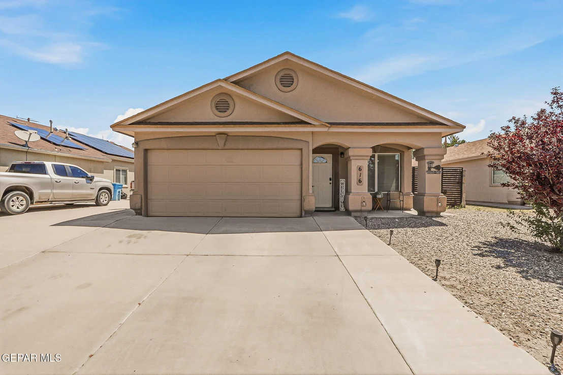 Photo of 616 VILLAS DEL VALLE Road