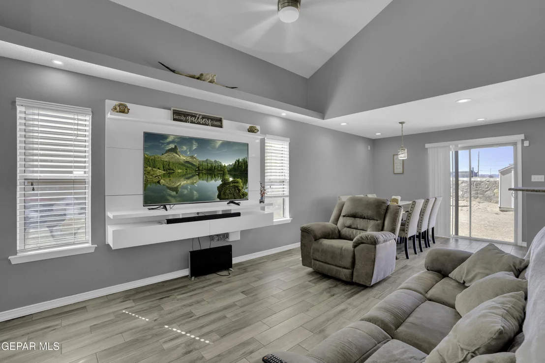 Photo of 2833 MAGIC ROCK Drive